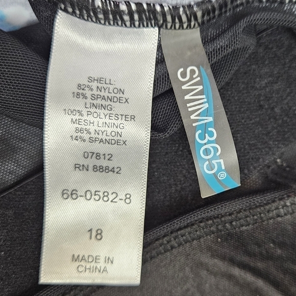 Swim 365‎ One Piece Swimsuit Black with Multi Color Polka Dots Size 18 Plus - Picture 9 of 10